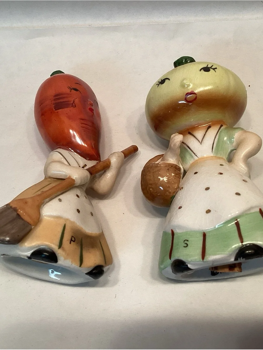 Vintage Anthropomorphic Onion Carrot Salt & Pepper NEW Old Stock Napco Japan 50s